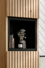 Colonne de salle de bain suspendue 140 cm Nova chêne naturel