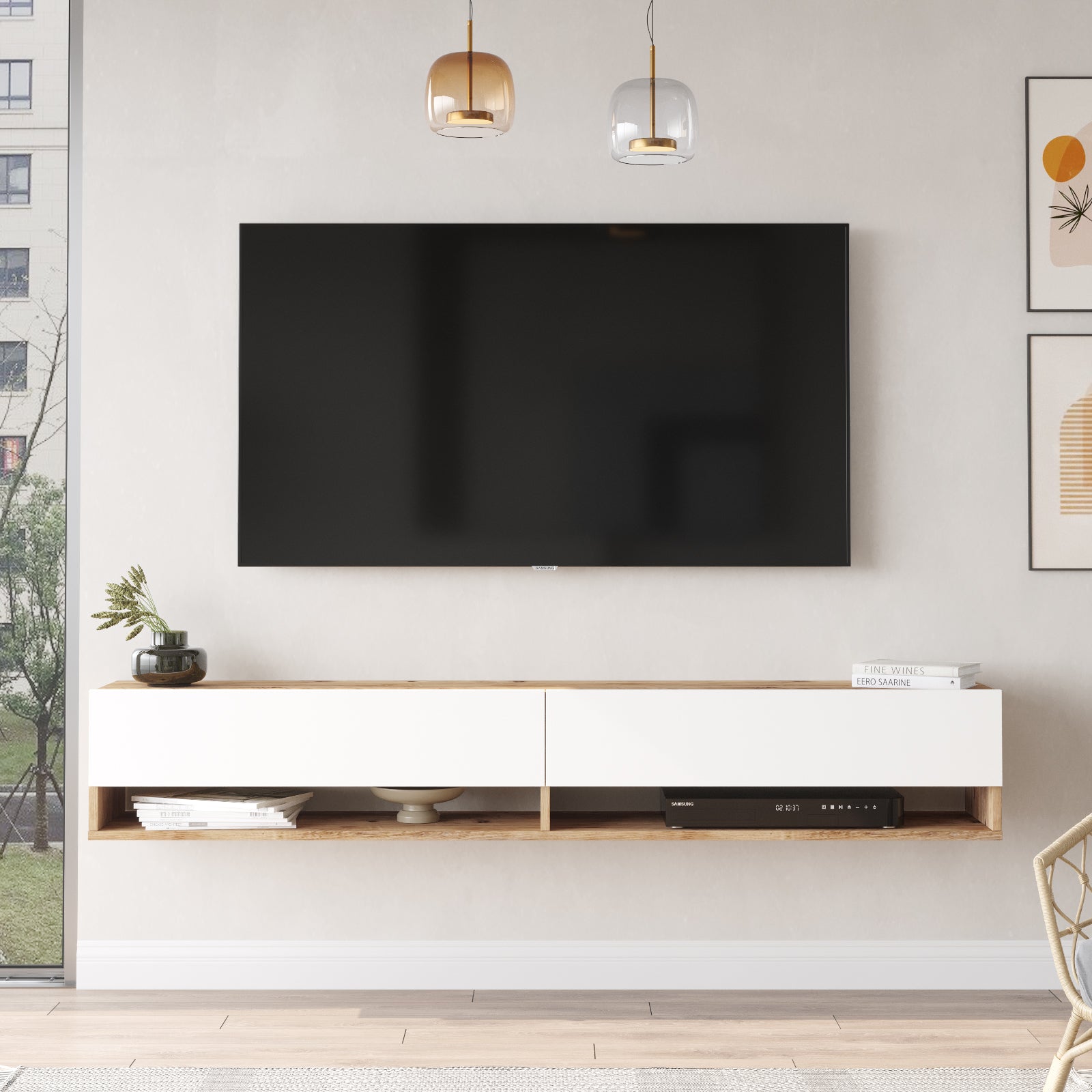 bois blanc-Meuble TV mural FABLE élégant et fonctionnel avec un grand espace de rangement- mis en scène dans un espace de vie moderne et éclairé.